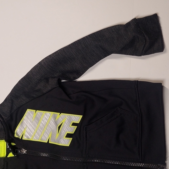 Kids Nike DRI FIT Hooded Sweatshirt Size 2T - Picture 6 of 11